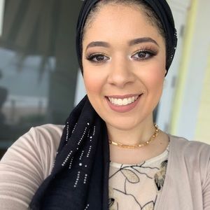 Meet your Posher, Ameera